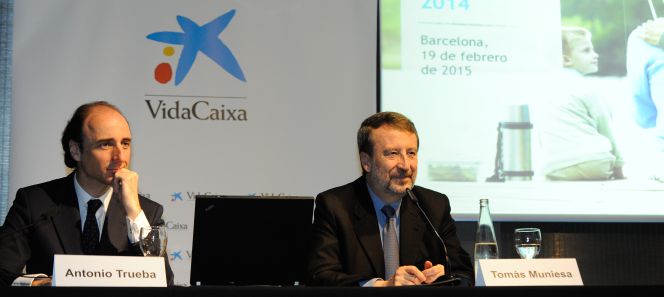 Tomás Muniesa, consejero delegado de VidaCaixa, y Antonio Trueba, director general.