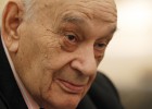 “Los asuntos políticos están ensombreciendo la economía” “Los asuntos políticos están ensombreciendo la economía”