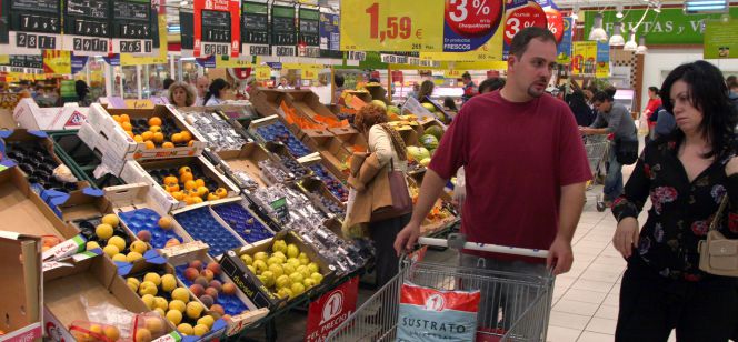 Carrefour dará dinero a interés cero para gastar en Navidad