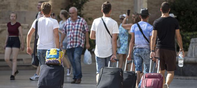 Turistas en el centro de Valencia.