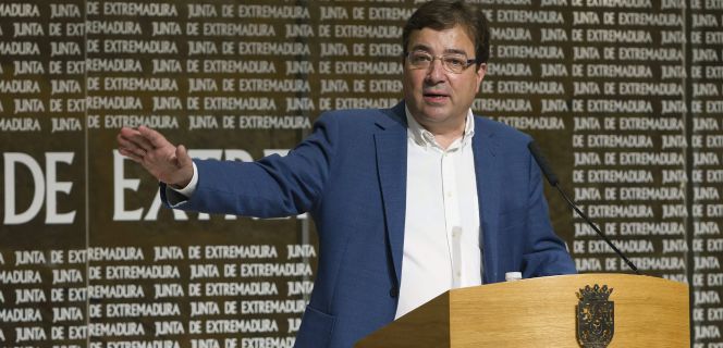 El presidente de la Junta de Extremadura, Guillermo Fernández Vara. EFEArchivo