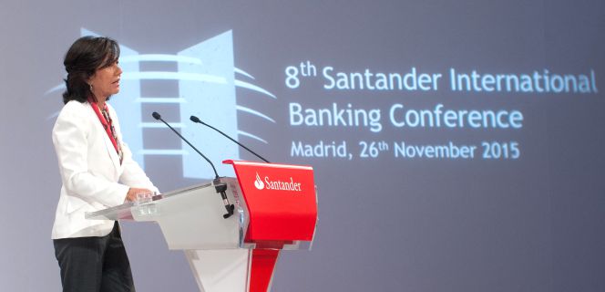 La presidenta de Banco Santander, Ana Botín, durante la VIII Conferencia Internacional de Banca, celebrada este jueves en la sede del grupo, en Boadilla (Madrid).