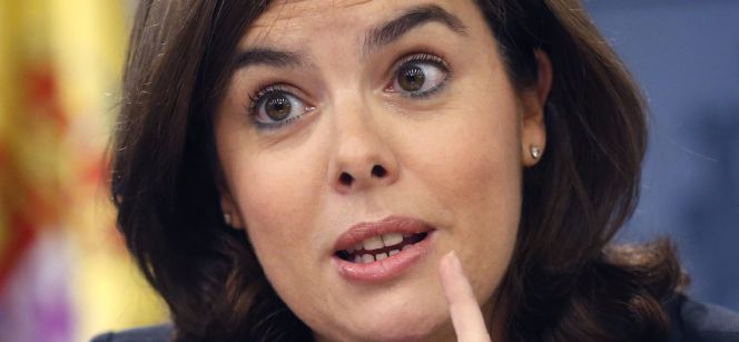 La vicepresidenta del Gobierno, Soraya Sáenz de Santamaría, durante la rueda de prensa posterior al Consejo de Ministros.