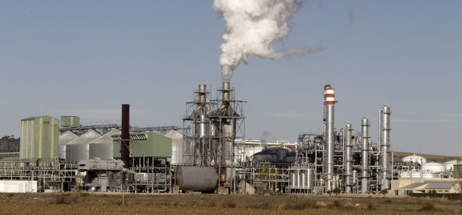 Planta de bioetanol en la localidad salmantina de Babilafuente del grupo Abengoa.
