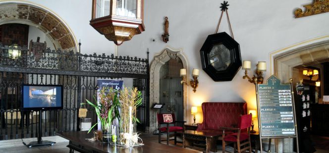 El Parador de Santiago de Compostela, también conocido como Hostal dos Reis Católicos, en la plaza del Obradoiro.