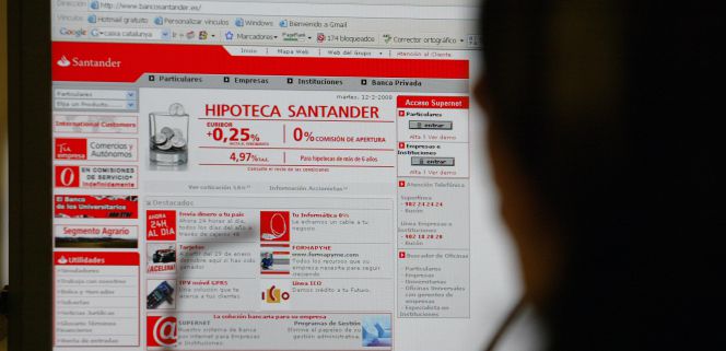 Una usuaria de banca digital.