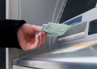 La banca deberá avisar en 10 días si cambia tasas en cajeros La banca deberá avisar en 10 días si cambia tasas en cajeros