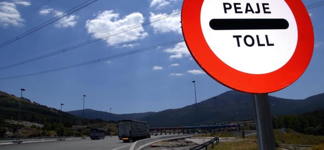 Autopista gestionada por Abertis.