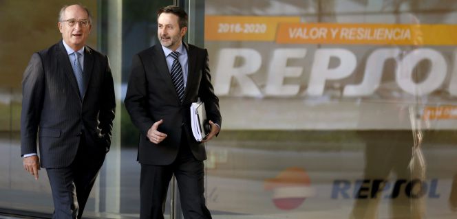 El presidente de Repsol Antonio Brufay y el consejero delegado Josu Jon Imaz, consejero delegado.