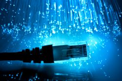 Los 300 megas de Vodafone, Orange y Movistar. ¿con cuál me quedo?