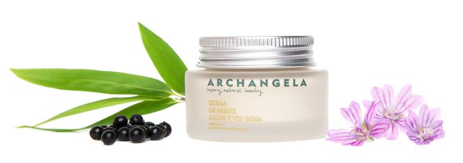 Crema de arroz, malva y vid rosa, de Archangela.