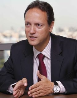 “Nos preocupa que el entorno político retrase inversiones”