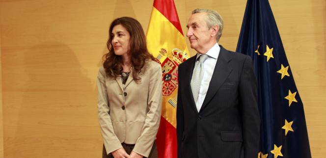 María Fernández, vicepresidenta de la CNMC y José María Marín, presidente, en su toma de posesión