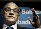Oliu pide a los partidos un “gran pacto” por el empleo Oliu pide a los partidos un “gran pacto” por el empleo