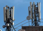 Las telecos amplían el cartel de ‘se vende’ a redes y antenas Las telecos amplían el cartel de ‘se vende’ a redes y antenas