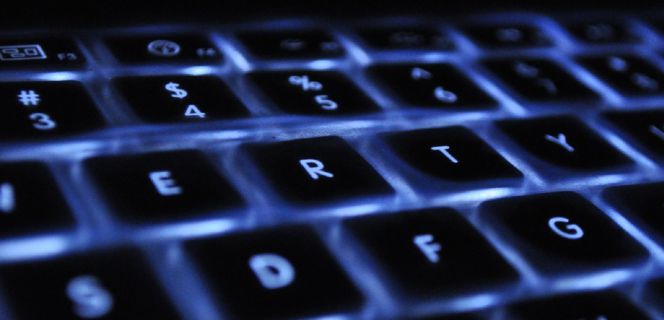 Comisiones de tarjetas de débito: ¿Cuál es la situación de la banca online?