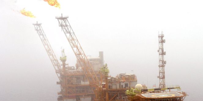 Plataforma petrolífera ubicada en Teherán (Irán)