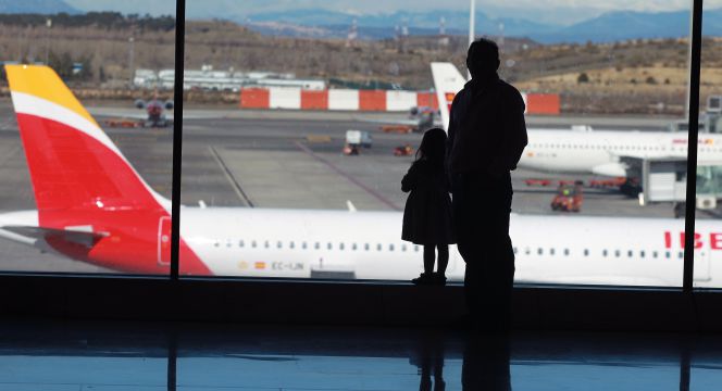 Vista del aeropuerto de Barajas desde el interior de la T4. P. Monge