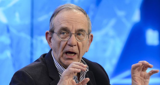 El ministro de Economía y Finanzas italiano, Pier Carlo Padoan.