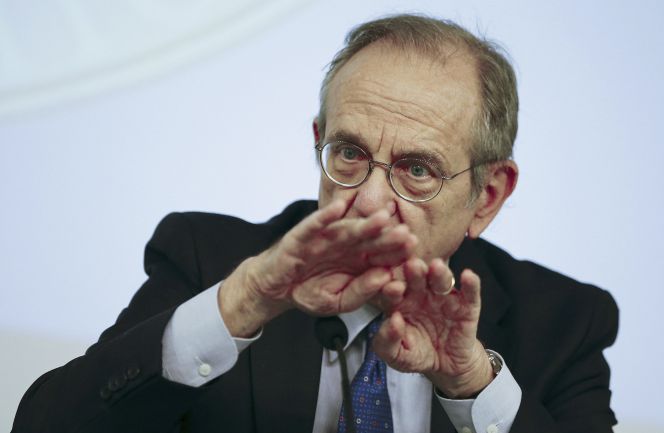 Ministro de economía italiano, Pier Carlo Padoan