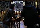 El inversor español duda de
la recuperación económica El inversor español duda de
la recuperación económica