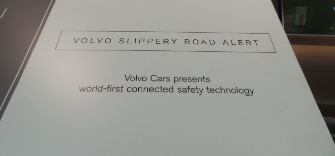 Los Volvo se comunican entre ellos para aumentar la seguridad al conducir