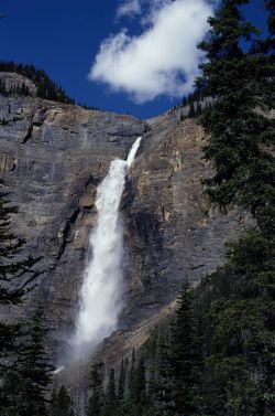 Catarata Takkakkaw