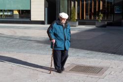 Las pensiones bajarán un 30% hasta 2050
