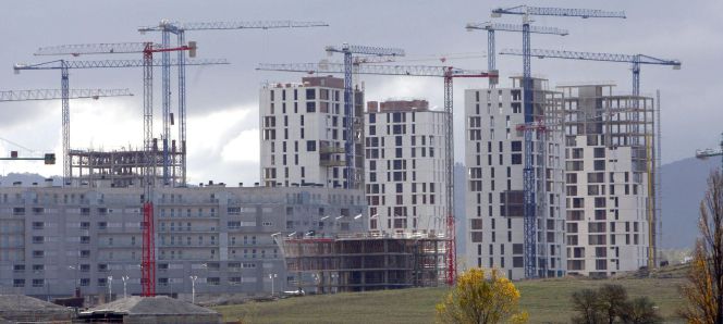 En la imagen, viviendas en construcción.