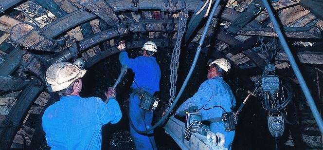 Cae la minera de carbón más antigua de España