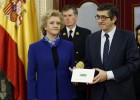 Becerril urge a devolver la extra a los funcionarios Becerril urge a devolver la extra a los funcionarios