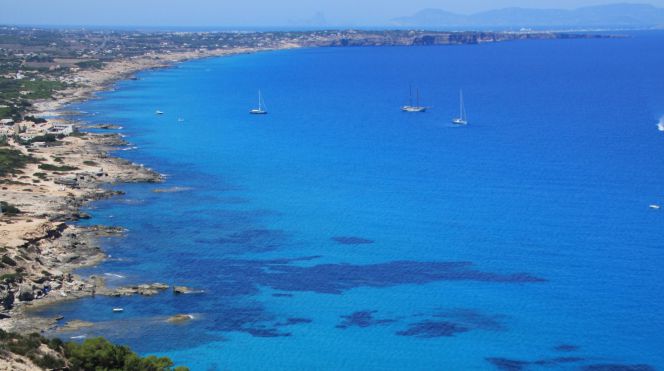 Vista del litoral de Formentera.