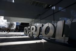 Dos de cada diez empresas baten las previsiones este 2015