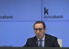 Kutxabank gana un 45,5% más en 2015 Kutxabank gana un 45,5% más en 2015