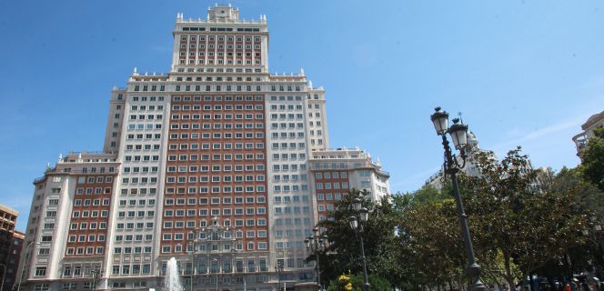 Wanda comunica a Carmena que vende el Edificio España
