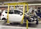 Opel planea llevar a plena capacidad la planta en España Opel planea llevar a plena capacidad la planta en España