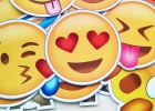 Cómo añadir los emoticonos de WhatsApp a Chrome y usarlos en Twitter, Facebook y otras webs Cómo añadir los emoticonos de WhatsApp a Chrome y usarlos en Twitter, Facebook y otras webs