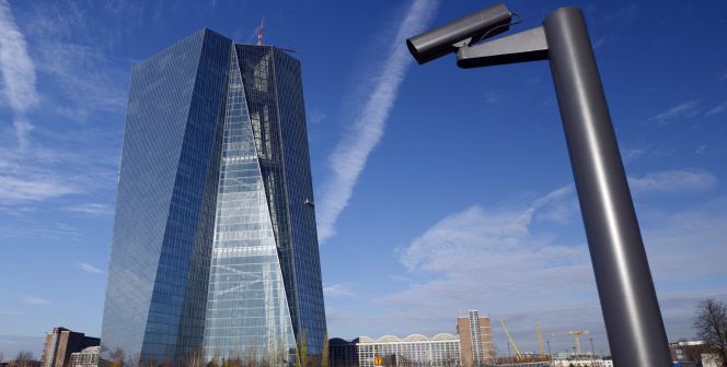 Fotografía de archivo fechada el 7 de diciembre de 2015 que muestra el edificio del Banco Central Europeo (BCE) en Fráncfort, Alemania.