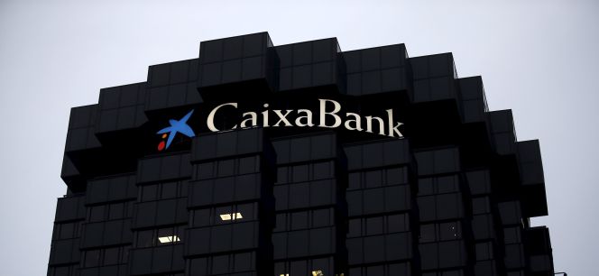 Caixabank entrega un 2% de Repsol a los bonistas