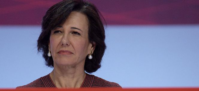 GRA261. SANTANDER, 18032016.- La presidenta de Banco Santander, Ana Botín, durante la junta general anual de accionistas que se ha celebrado el pasado 18 de marzo en el Palacio de Exposiciones y Congresos de Santander. EFE Pedro Puente Hoyos