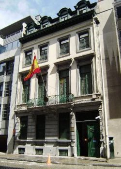 Teléfonos de información para afectados