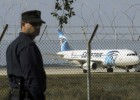 Concluido el secuestro del avión de EgyptAir Concluido el secuestro del avión de EgyptAir