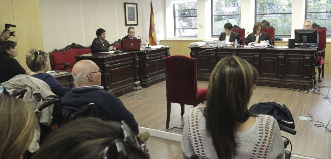 Fotografía de archivo (14102013) del juicio contra la farmacéutica Grünenthal.