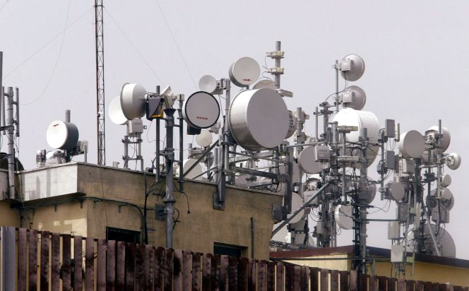 Imagen de una torre de telefonía móvil.
