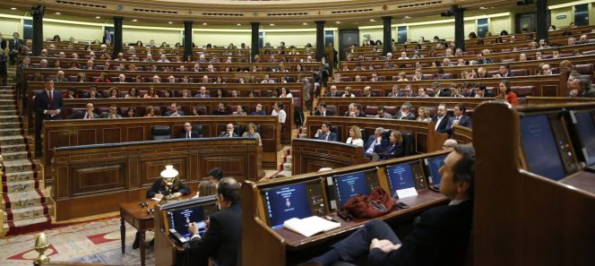 El Congreso se cita con el Gobierno en el Constitucional