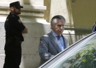 Blesa figura en una sociedad 'offshore' creada en Panamá Blesa figura en una sociedad 'offshore' creada en Panamá