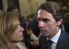 Aznar ataca y denuncia la filtración de su renta Aznar ataca y denuncia la filtración de su renta