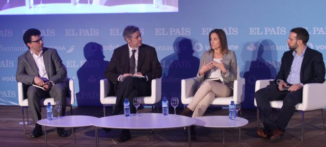 El foro 'No Money: el find el dinero en efectivo', organizado por EL PAÍS.
