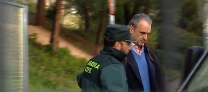 Conde dice que no se fugará si le dejan en libertad