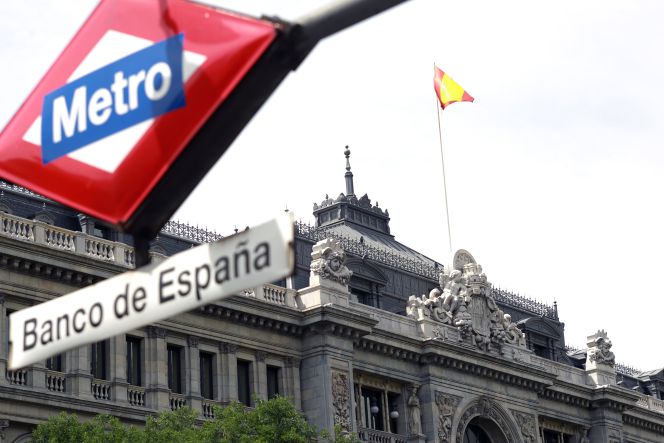 Fachada del Banco de España